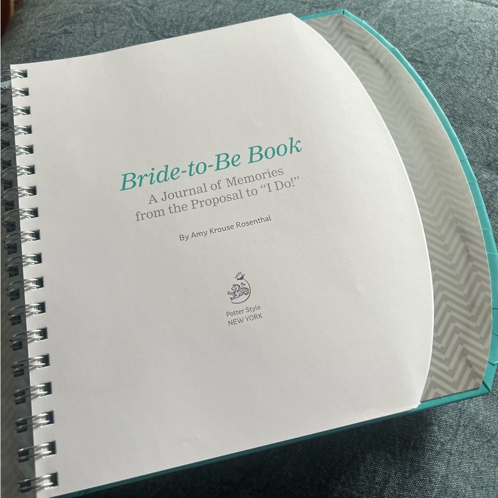 Bride To Be Memory Journal Book - Picture 3 of 3